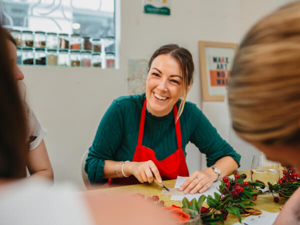 12 Festive Things to Do on a Budget: Creative Christmas Fun from £20
