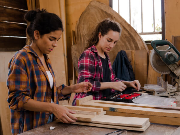 3 DIY Projects to Try at Beginner Woodworking Courses in London