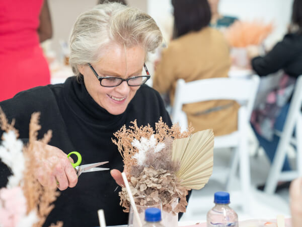 5 Things You Can Create at a London Flower Arranging Course