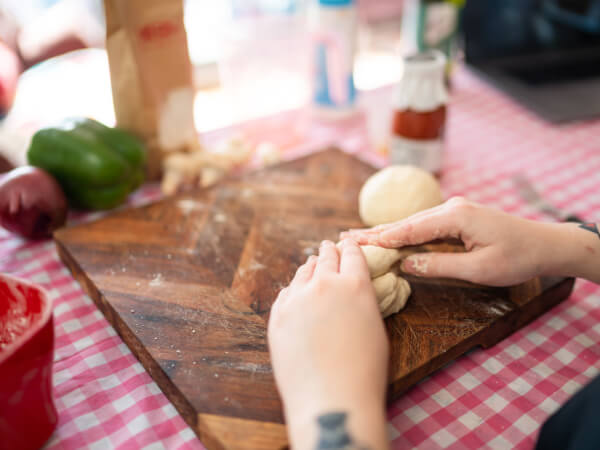 Discover the World Through Your Tastebuds with Glasgow Foodie Experiences