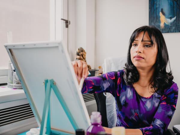 How Art Classes in Bristol Can Make You a Better Artist— and a Happier Person