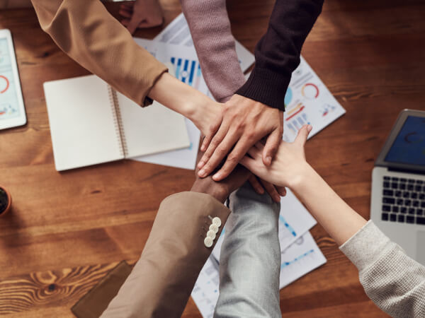 5 Remote Team Building Tips for UK Lockdown