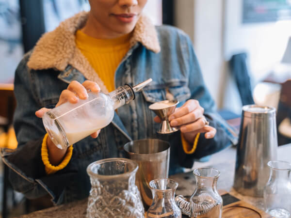 Shake Up Your Team-Building with Mixology Classes in Birmingham