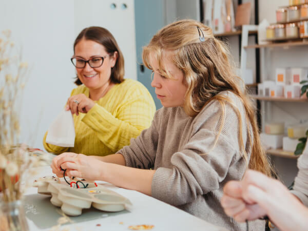 Transform Your Gift-Giving with Workshop Experience Gift Cards