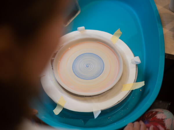 Try Ceramic Painting Classes in London for the Perfect Night Out