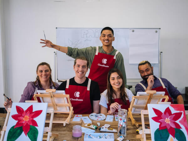 Try These Painting Classes in London for Your Christmas Get-Together