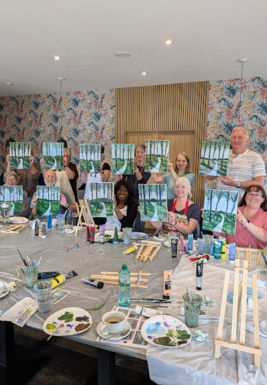 Acrylic Sip and Paint Class: Knebworth