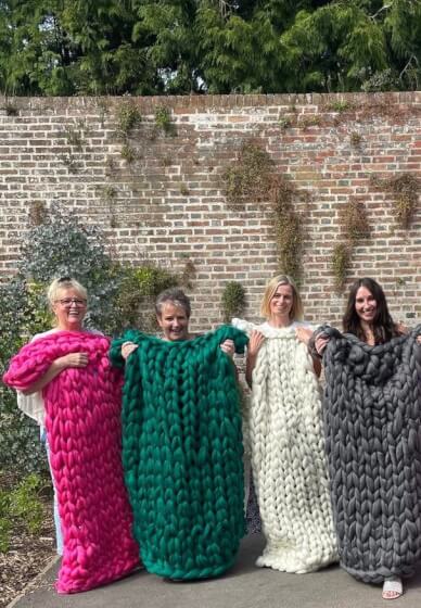 Arm Knitting Blanket Workshop London | Events | ClassBento