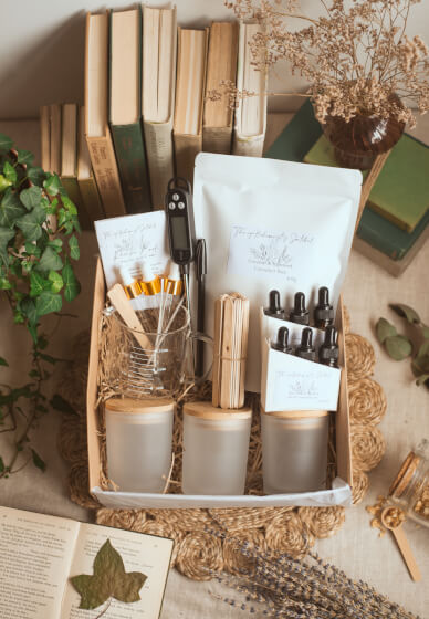 Aromatherapy Candle Making Kit with 3 Reusable Jars