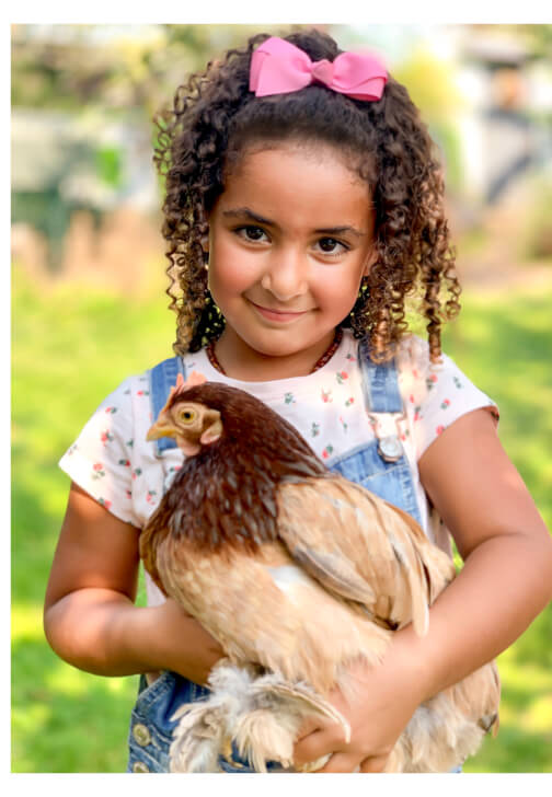 Baking and Crafting Experience: Easter at Hen Corner