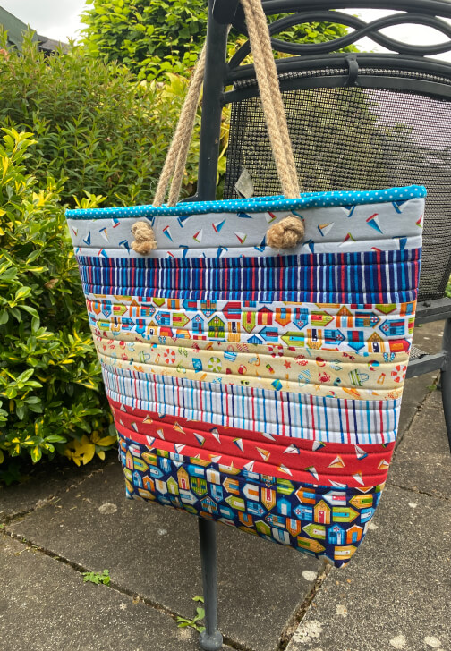 Beach-Themed Striped Tote Bag Workshop