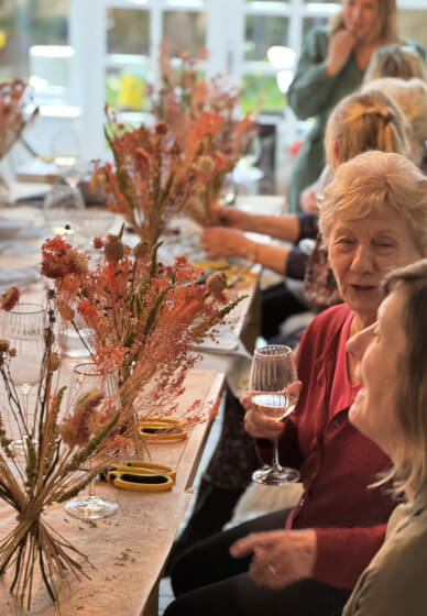Bespoke Prosecco Tasting and Dried Flower Arranging Workshop