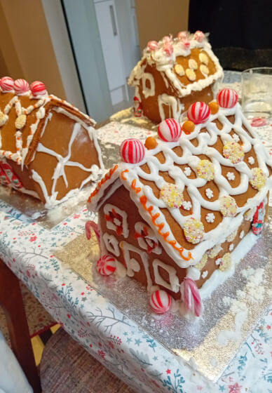BYOB Gingerbread House Decorating Workshop