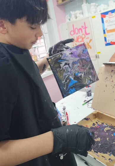 Canvas Paint Pouring Fluid Art Workshop
