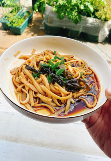 Chinese Cooking at Home: Shanghai Scallion Noodle