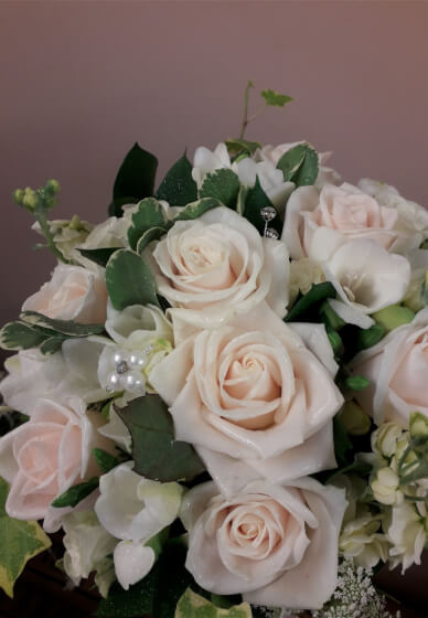 DIY Wedding Floristry Workshop - Posy and Corsage