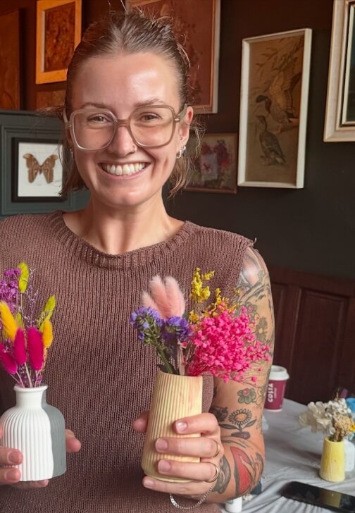 Eco Resin Mini Vases and Dried Flowers Bouquets Workshop