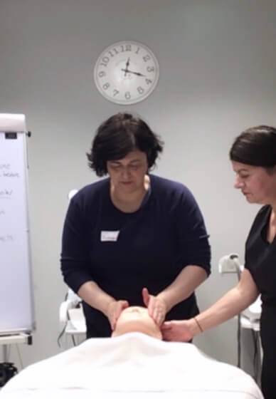 Facial Massage Class