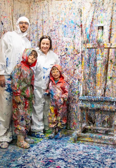 Family Splatter Painting Experience in London for Four Guests