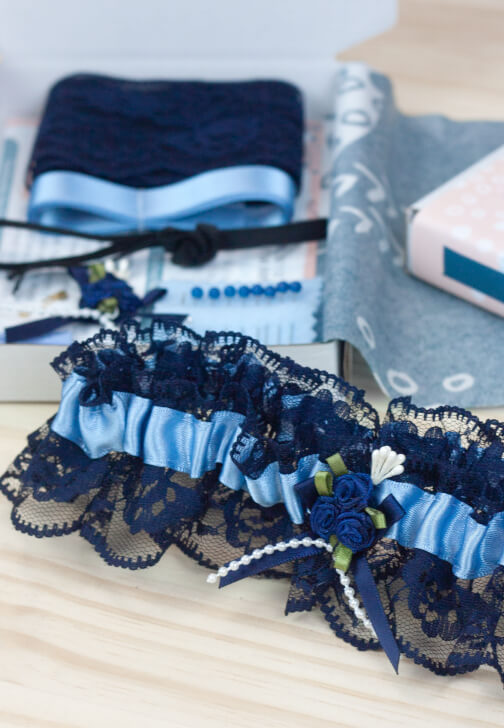 Garter Making Craft Kit
