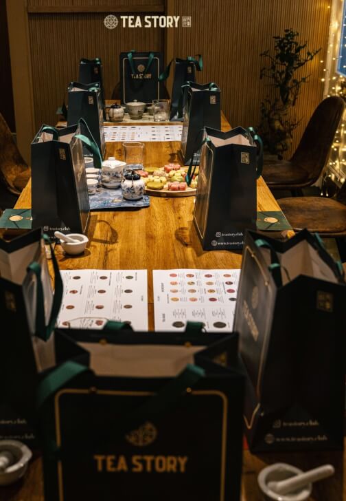 Group Tea Tasting Ceremony