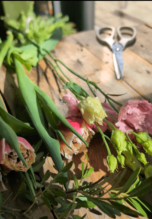 Hand-Tied Bouquet Floral Workshop