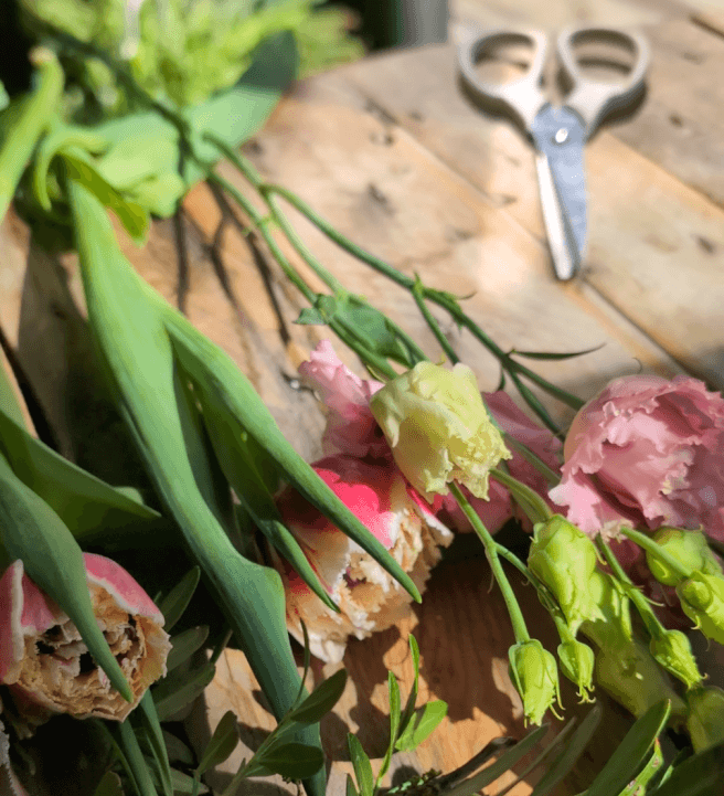 Hand-Tied Bouquet Floral Workshop
