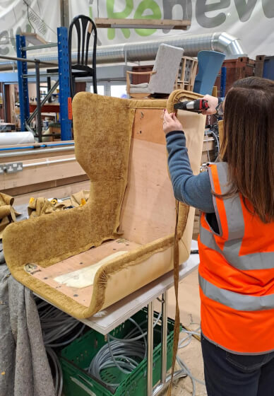 Intermediate Upholstery Workshop: Work with an Expert
