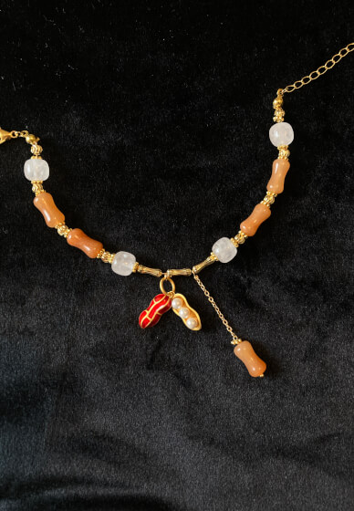 Jewellery Making Class – Chinese Bracelet