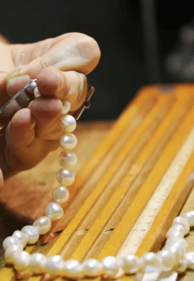 Jewellery Making Masterclass: Pearl Knotting