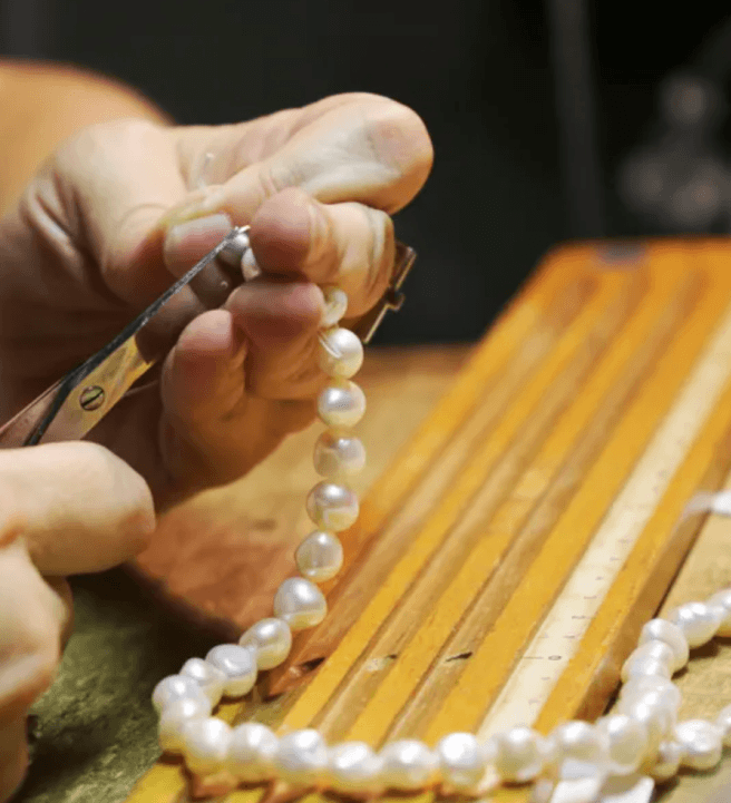 Jewellery Making Masterclass: Pearl Knotting