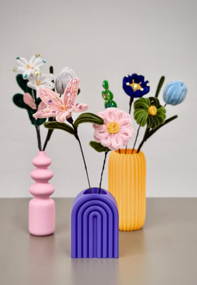Korean-inspired Sparkling Chenille Flower Bouquet Workshop