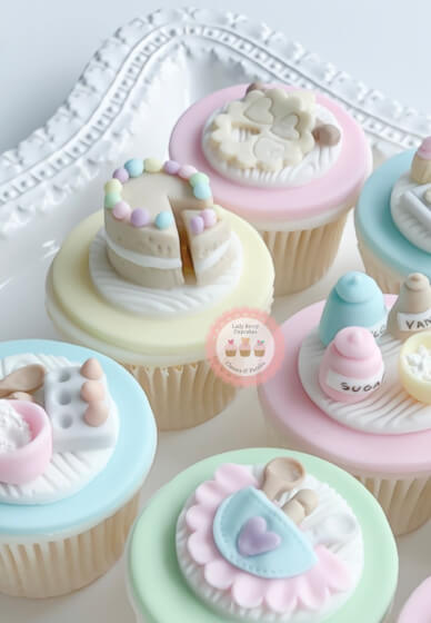 Miniature Baking Cake Decoration Class