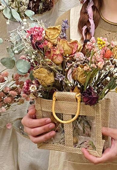 Personalised Dried Flower Gift Bag Workshop