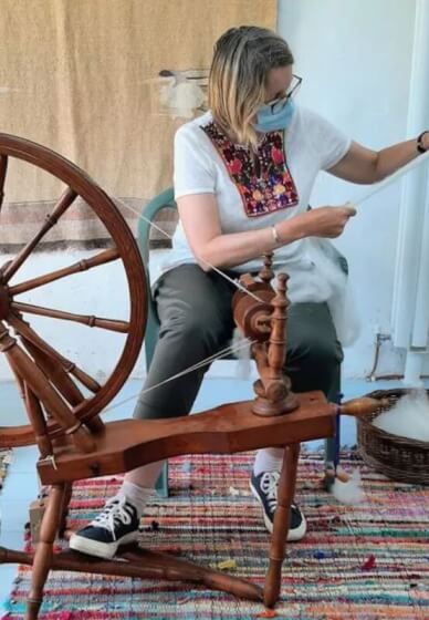 Private Hand Spinning Class