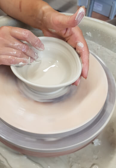 Private Pottery Throwing Workshop