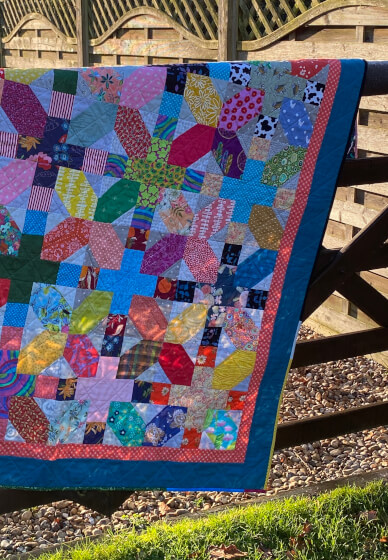Scrappy Crosses Quilt Workshop