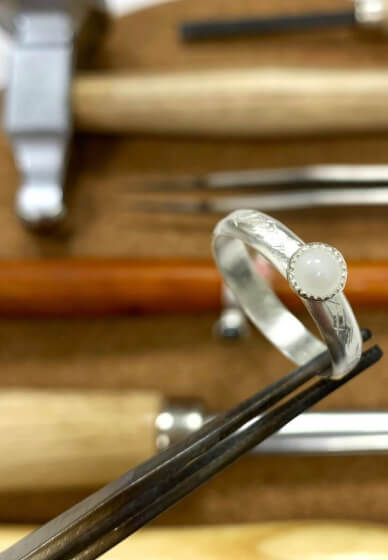 Solitaire Ring Stone Setting Class