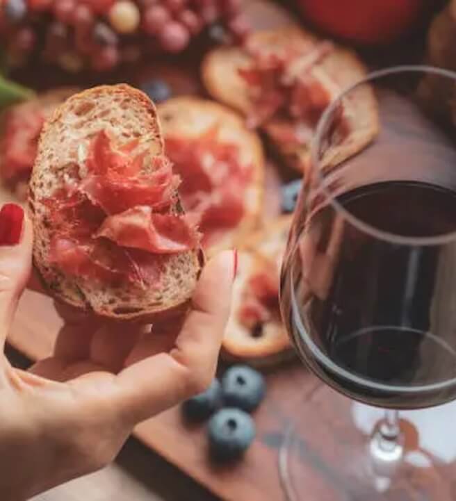 Tapas and Tipples - Wine Tasting Experience