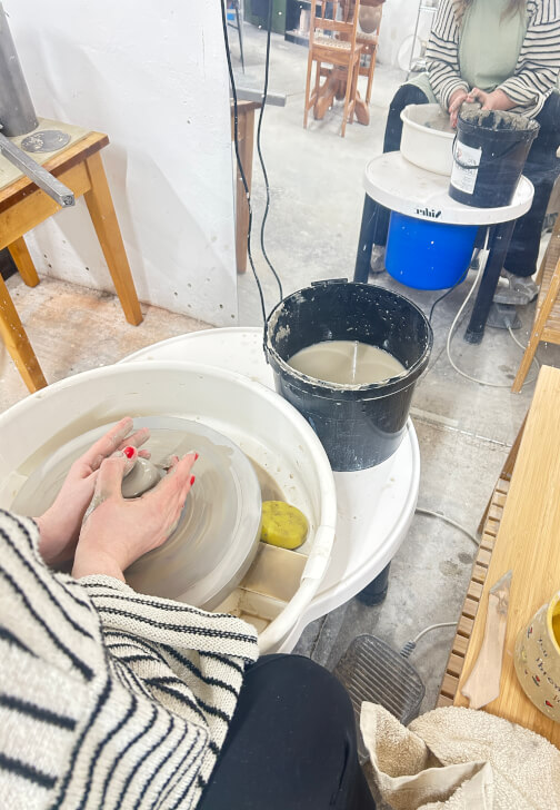 4 Day Immersive Pottery Wheel Throwing Course for Beginners