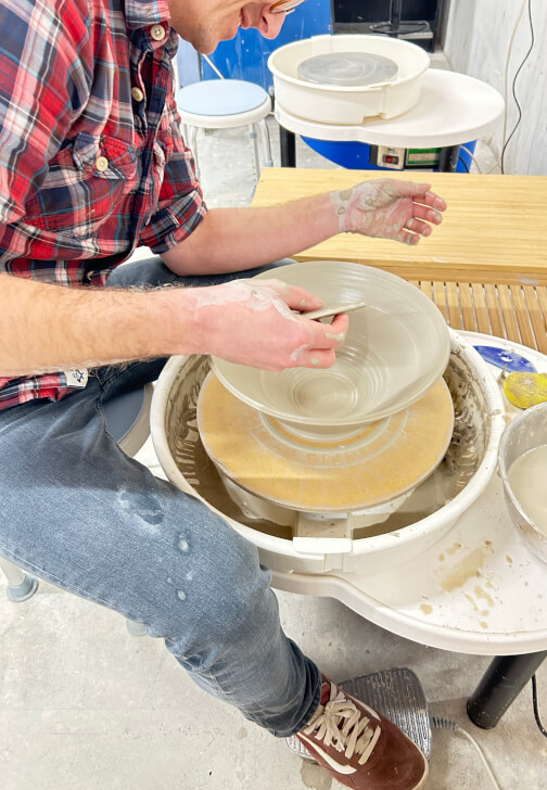 4 Day Immersive Pottery Wheel Throwing Course for Beginners