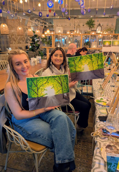 Acrylic Sip and Paint Class: Knebworth