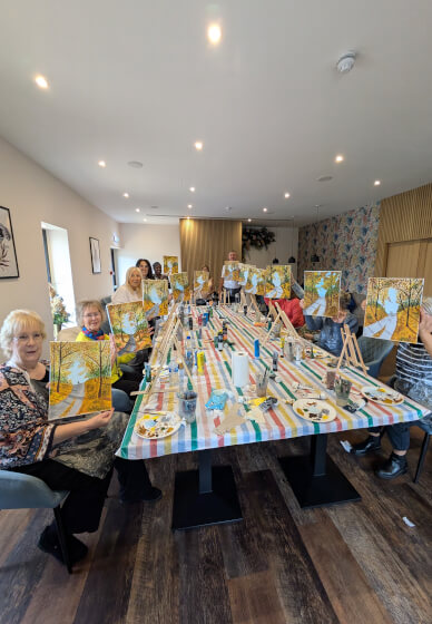 Acrylic Sip and Paint Class: Knebworth