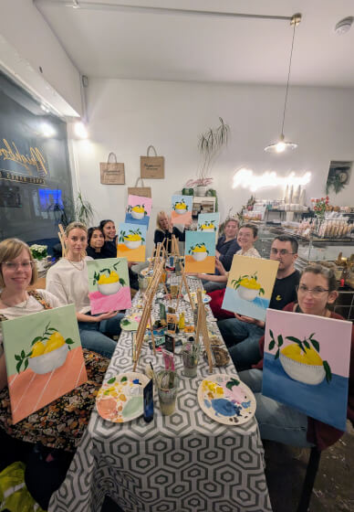 Acrylic Sip and Paint Class: Whetstone, London