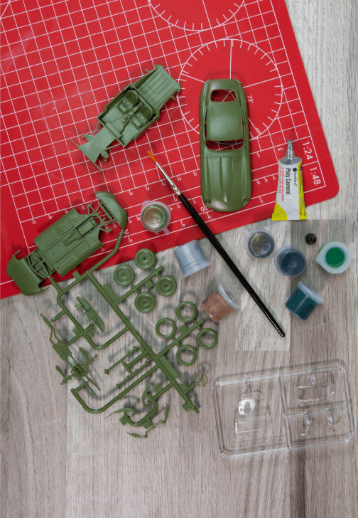 AIRFIX Jaguar E TYPE Workshop