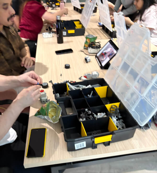Balancing Robot: Python Workshop with Lego