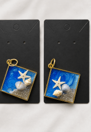 Beach-themed Resin Jewellery Workshop
