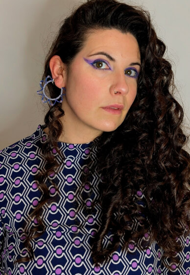 Beaded Flower Jewellery Workshop in a Real Artist's Studio