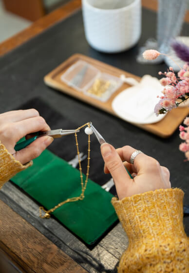 Beginner Glass Jewellery Making Workshop