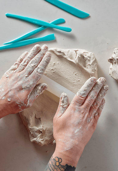 Beginners Guide to Air Dry Clay Noughts and Crosses Workshop
